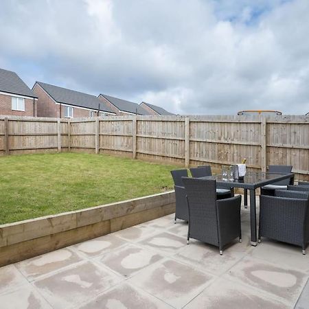 Cosy 3 Bed Near Beaches, Cardiff & Brecon Beacons Coity Екстер'єр фото