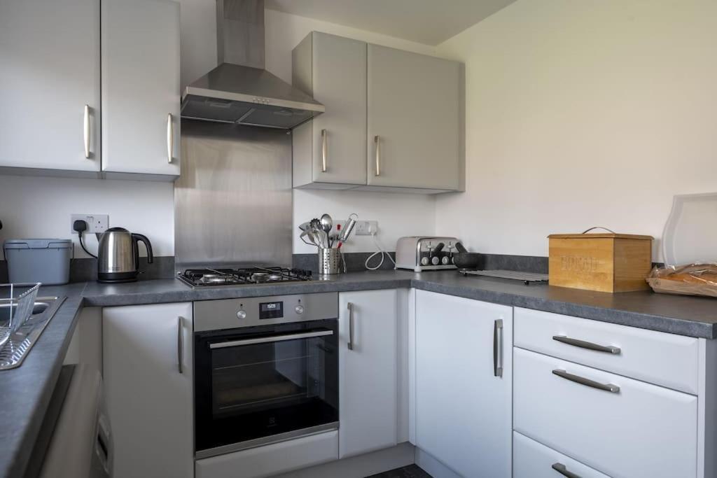 Cosy 3 Bed Near Beaches, Cardiff & Brecon Beacons Coity Екстер'єр фото